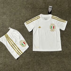 2023 Italy White Kid Kit